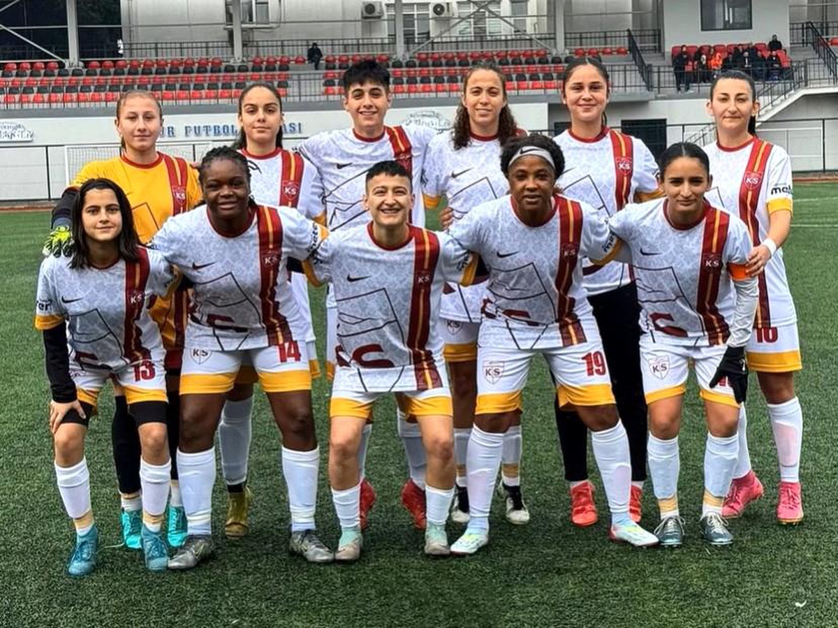 Kayseri Kadın Futbol Takımı Yüksekovaspor\'a Yenildi