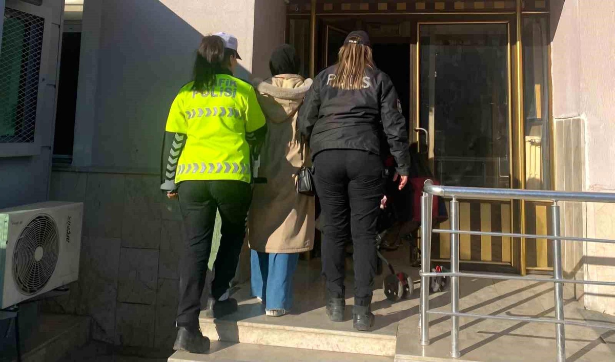 Yağma Suçundan Hapis Cezası Bulunan Kadın Yakalandı