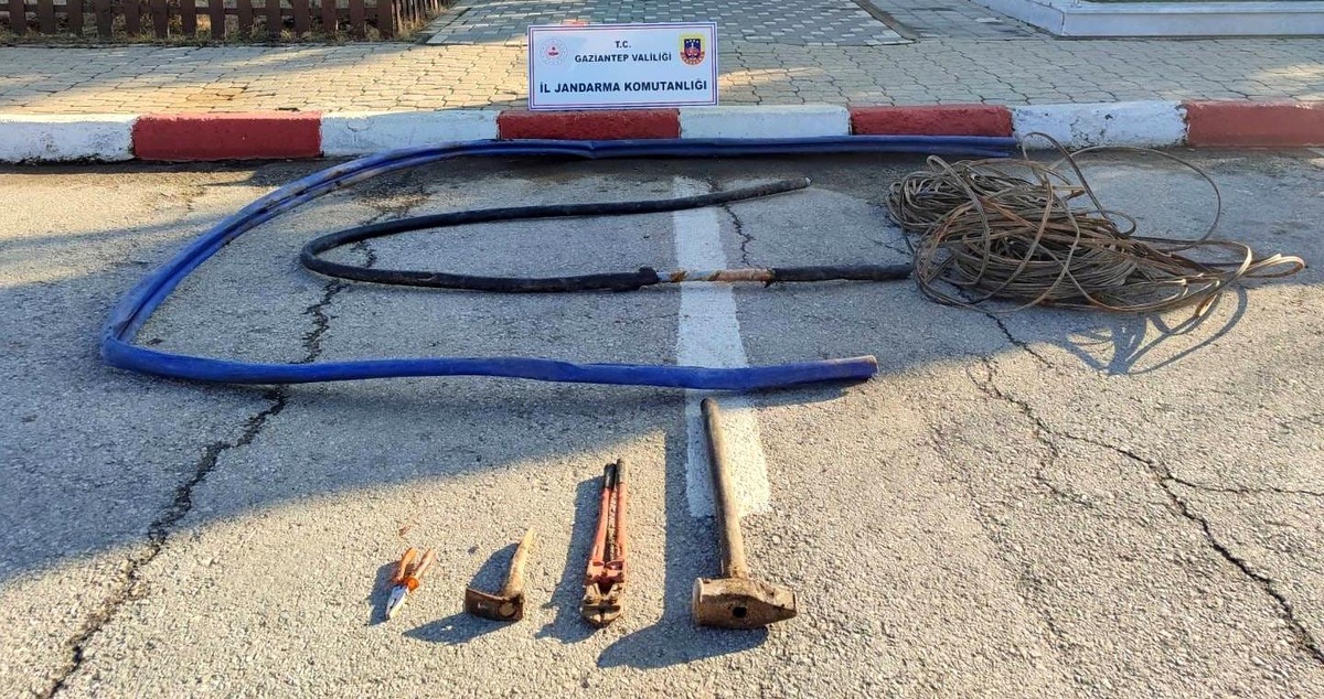 Gaziantep\'te jandarmanın hırsızlık operasyonlarında 1 şüpheli tutuklandı