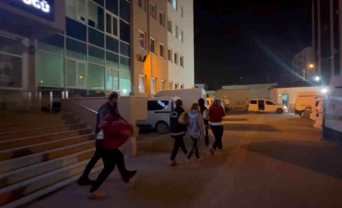 İskenderun\'da Fuhuş Operasyonu: 5 Gözaltı