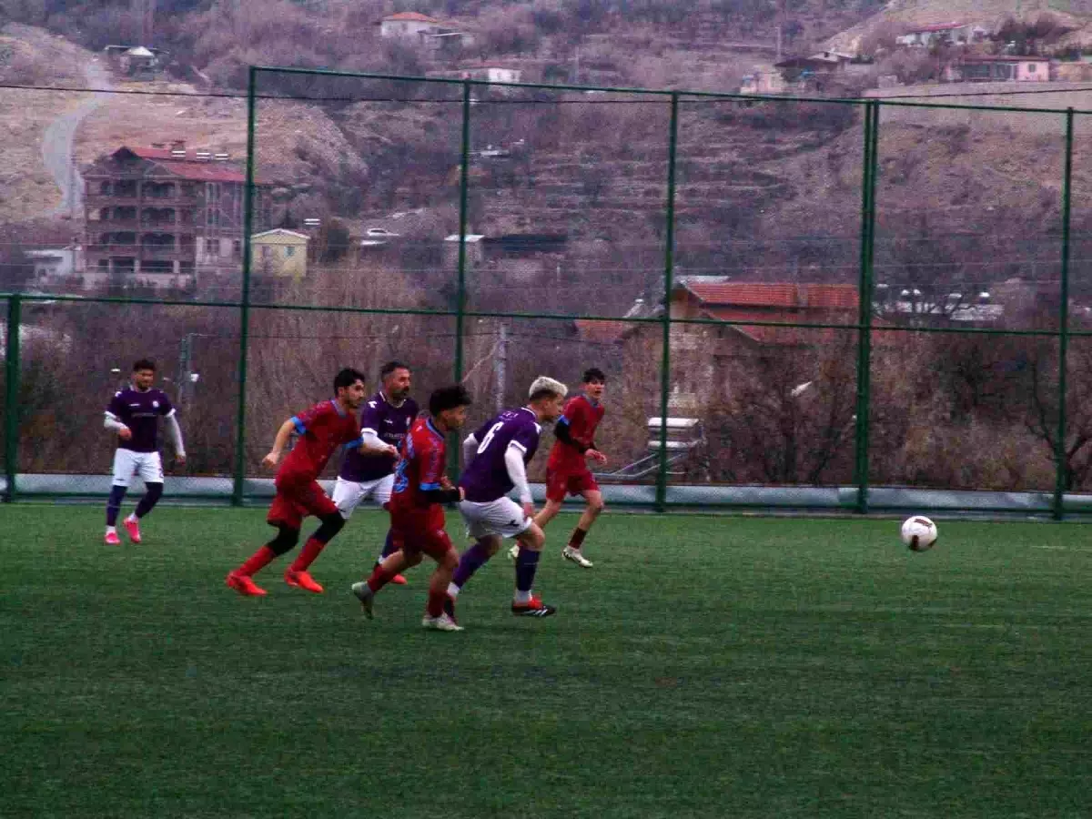 Döğerspor, Turanspor\'u 3-1 Yendi