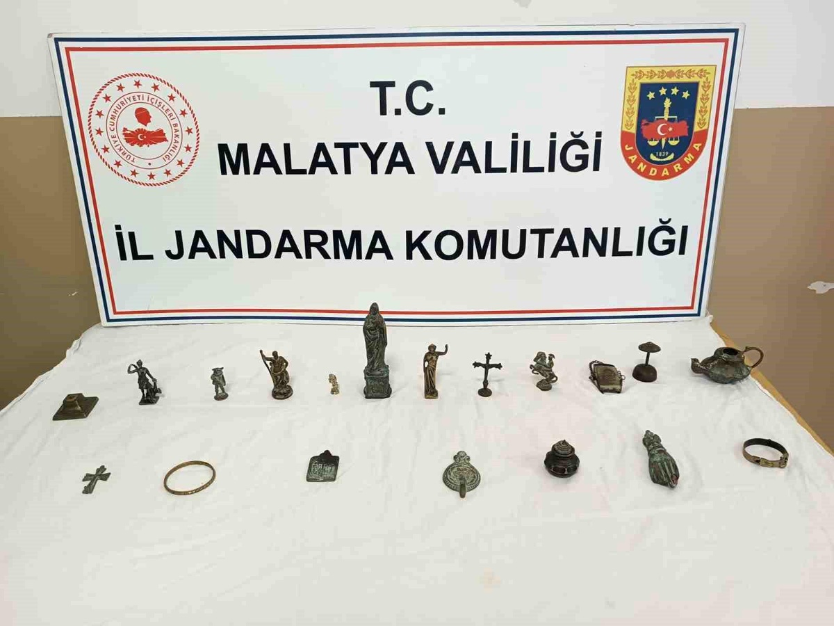 Malatya\'da Tarihi Eser Kaçakçılığı Operasyonu