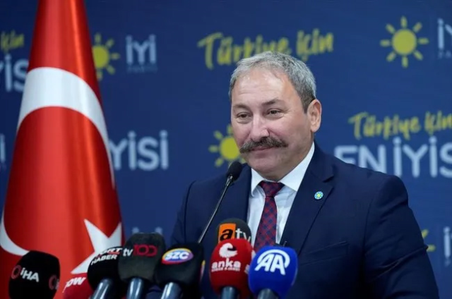 Tolga Akalın: Meral Akşener 31 Mart gecesi istifa edecekti, Erdoğan vazgeçirdi