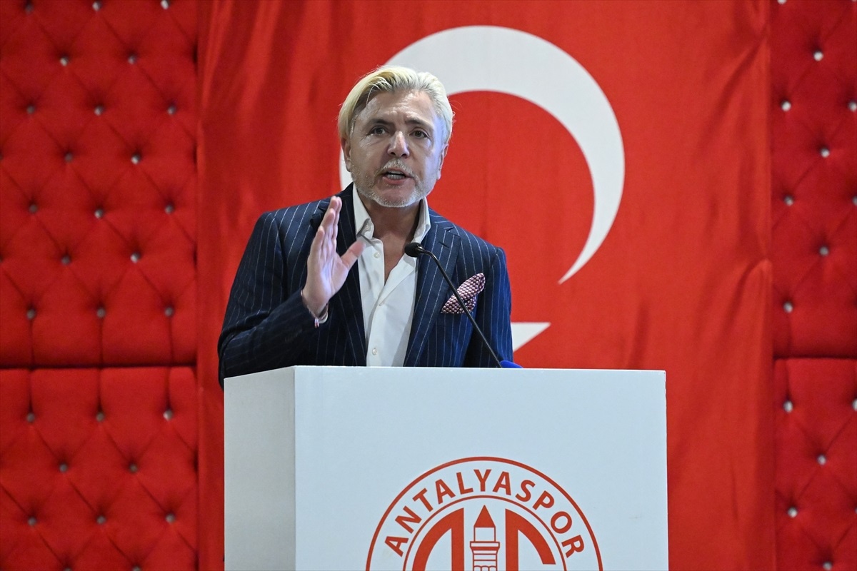 Antalyaspor\'un Yeni Başkanı Mustafa Ergün