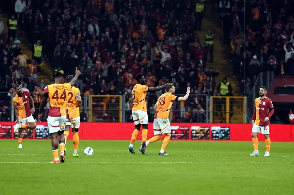 Galatasaray - Başakşehir Maçı Beraberlikle Sonuçlandı