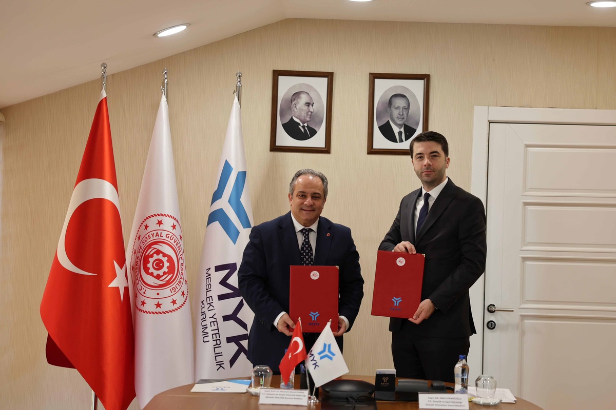 Gençlik Çalışanları için Mesleki Yeterlilik Protokolü İmzalandı
