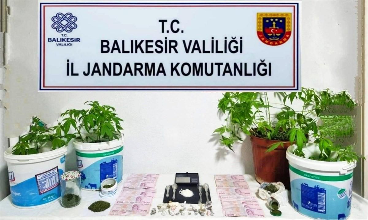 Balıkesir\'de Uyuşturucu Operasyonu: 29 Şüpheli Yakalandı