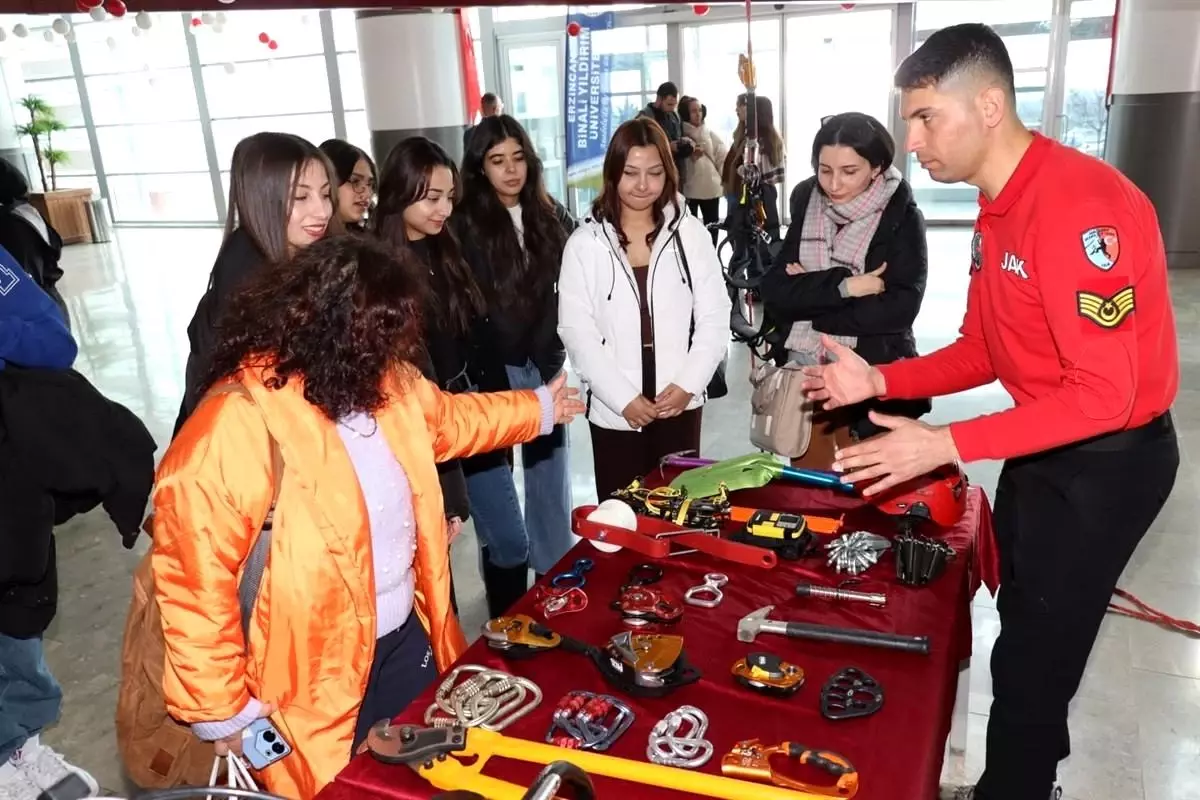 Jandarma Tanıtım Etkinliği Erzincan\'da