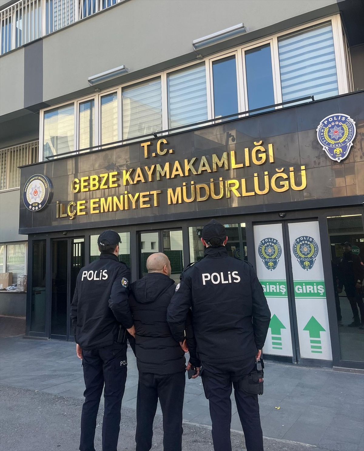 Kocaeli\'de 2 Hükümlü Yakalandı