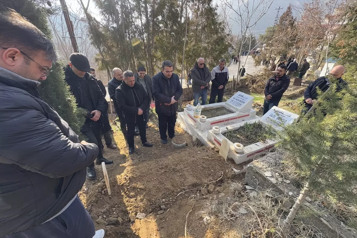 12 Yıl Sonra Bulunan Hüseyin Bağatur Toprağa Verildi