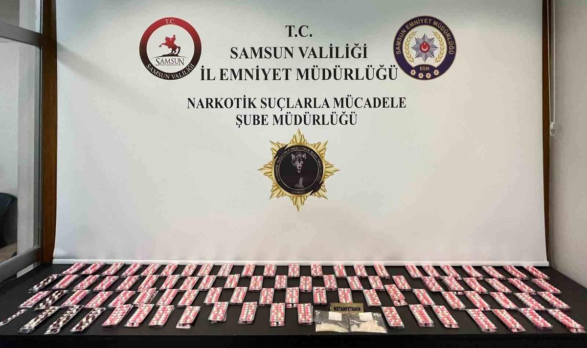 Samsun\'da Uyuşturucu Operasyonu: 3 Gözaltı