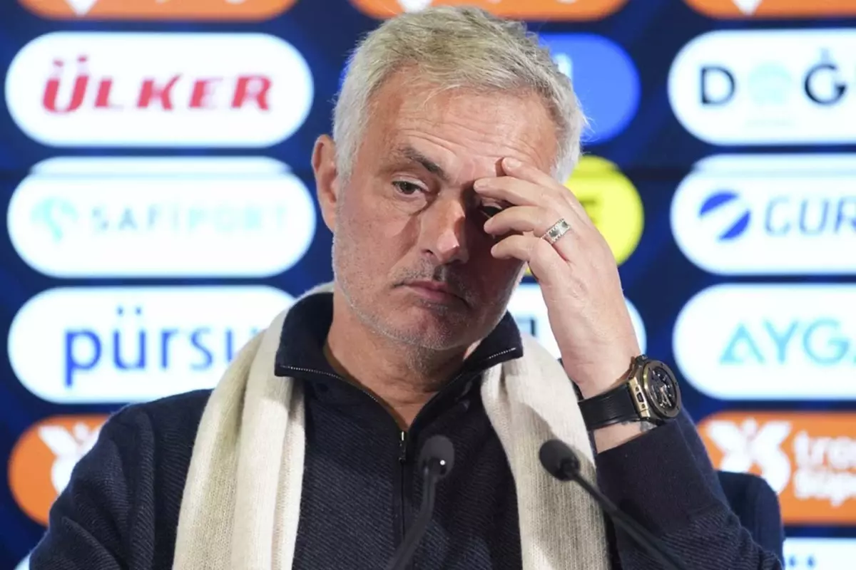 Fenerbahçe\'den olay yaratacak Jose Mourinho açıklaması