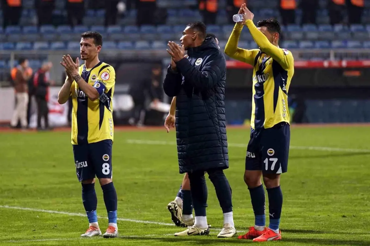 Fenerbahçe Kupada Kasımpaşa\'yı 3-0 Yendi