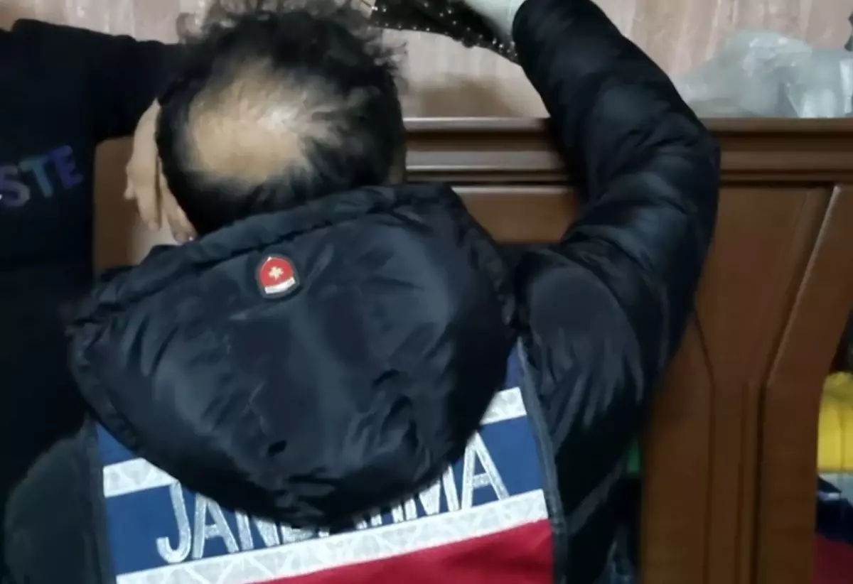 Gaziantep\'te Silah Kaçakçılarına Operasyon: 5 Gözaltı