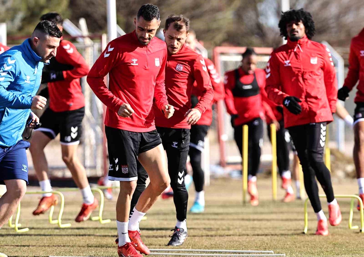 Sivasspor Alanyaspor Maçına Hazırlanıyor