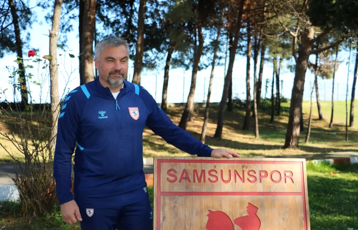 Samsunspor\'un Teknik Direktörü Reis: Hakemlerle Genel Olarak Mutlu Olmamız Doğru