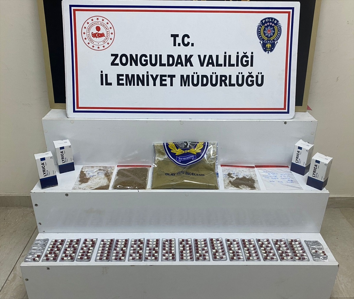 Zonguldak\'ta Uyuşturucu Operasyonu: 4 Tutuklama