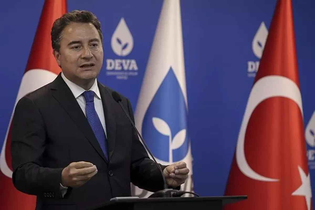 Ali Babacan, \'Yeni Yol\' için "Siyasi tarihimizde bir ilk" dedi