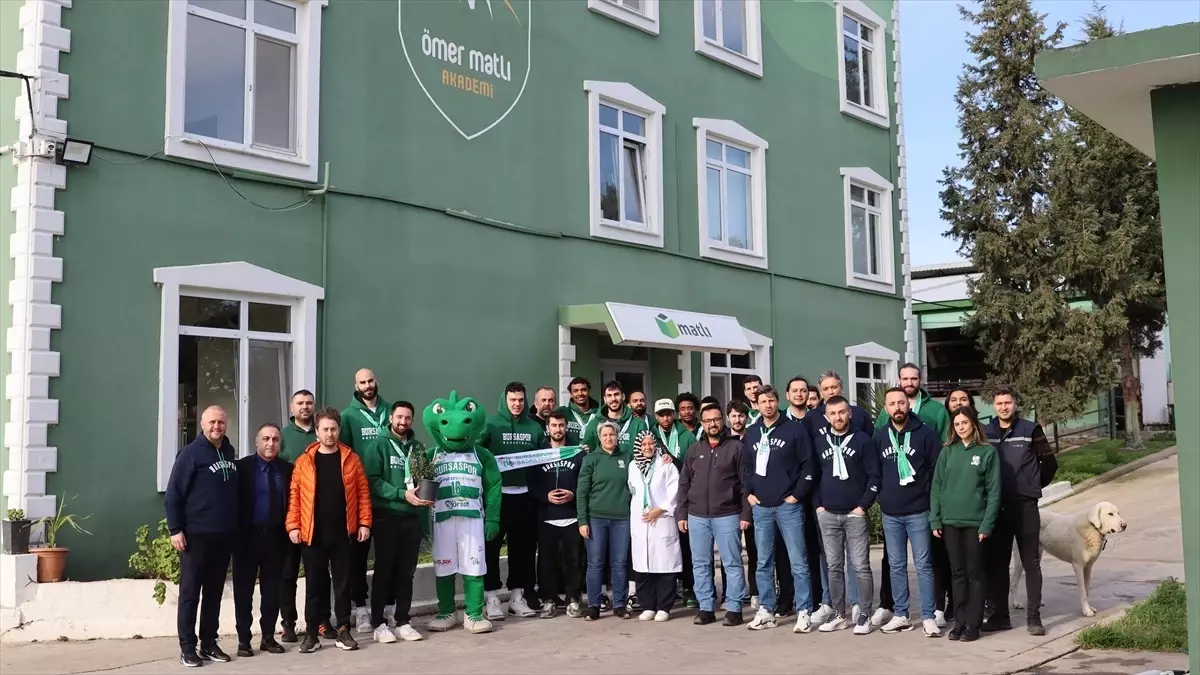 Bursaspor Yörsan, Yörsan Fabrikası\'nı Ziyaret Etti