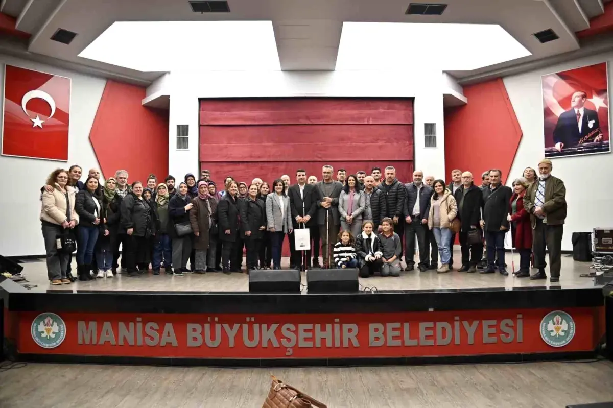 Manisa\'da Görme ve İşitme Engellilere Yönelik Belgesel Gösterimi