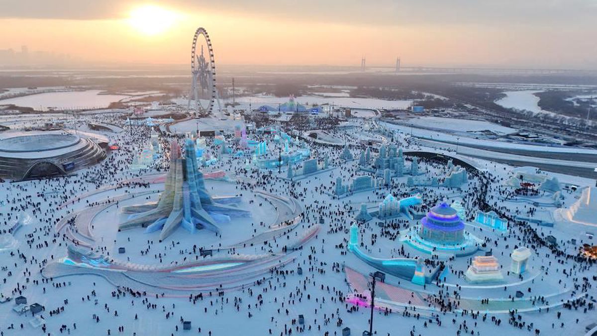 Harbin Buz ve Kar Dünyası\'nda Rekor Ziyaretçi
