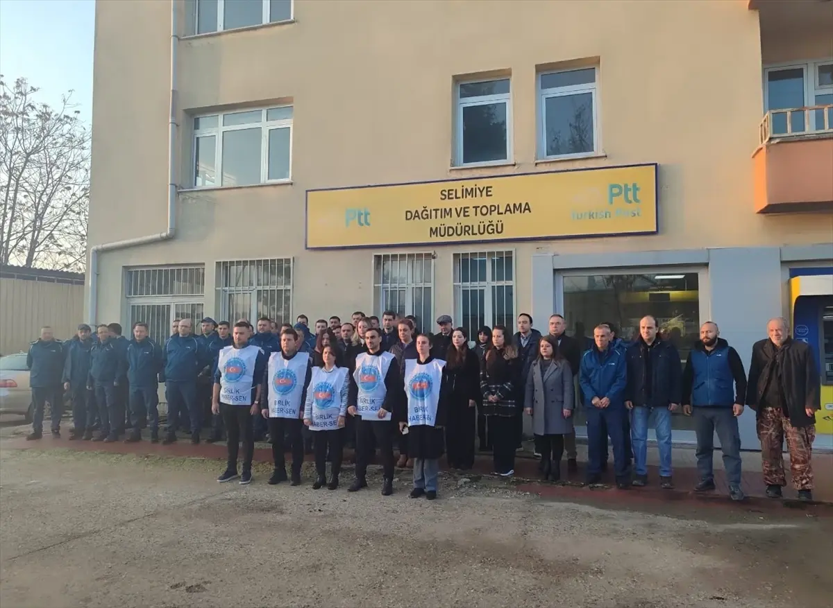 Edirne\'de PTT Çalışanlarından Protesto