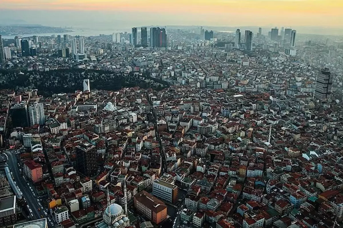 İstanbul\'da 3.3 büyüklüğünde deprem