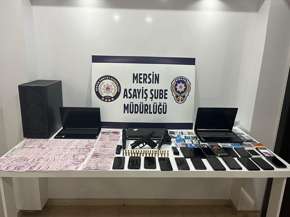 Mersin\'de Dolandırıcılık Operasyonu: 11 Tutuklama