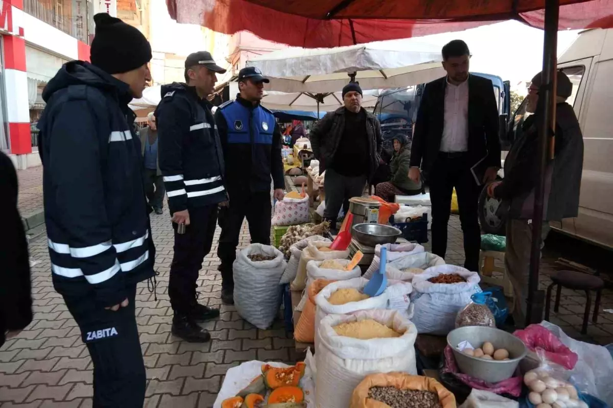 Terme Belediyesi\'nden Pazar Yerlerinde Tartı Aletlerine Denetim