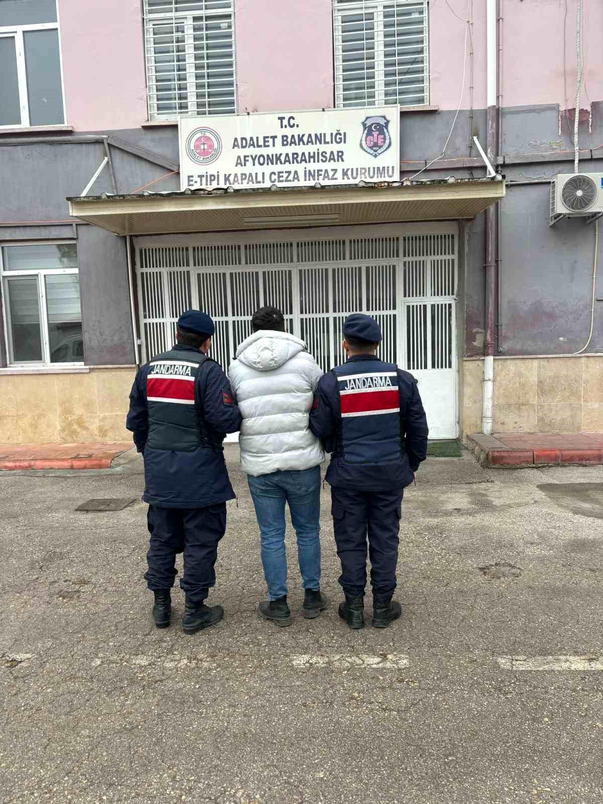 Hapsi Geriye Kalan Hırsız Yakalandı