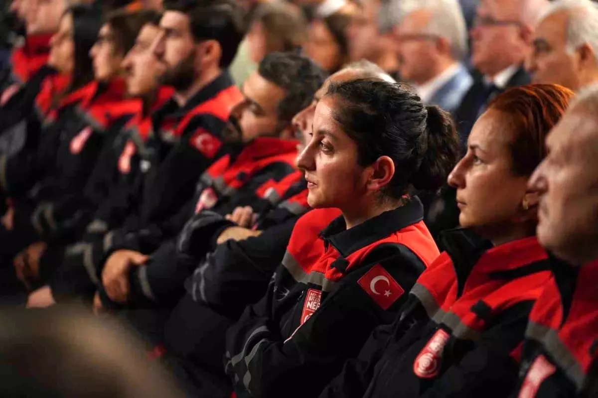 Beylikdüzü Belediyesi Nefes Arama Kurtarma Ekipleri Akredite Oldu