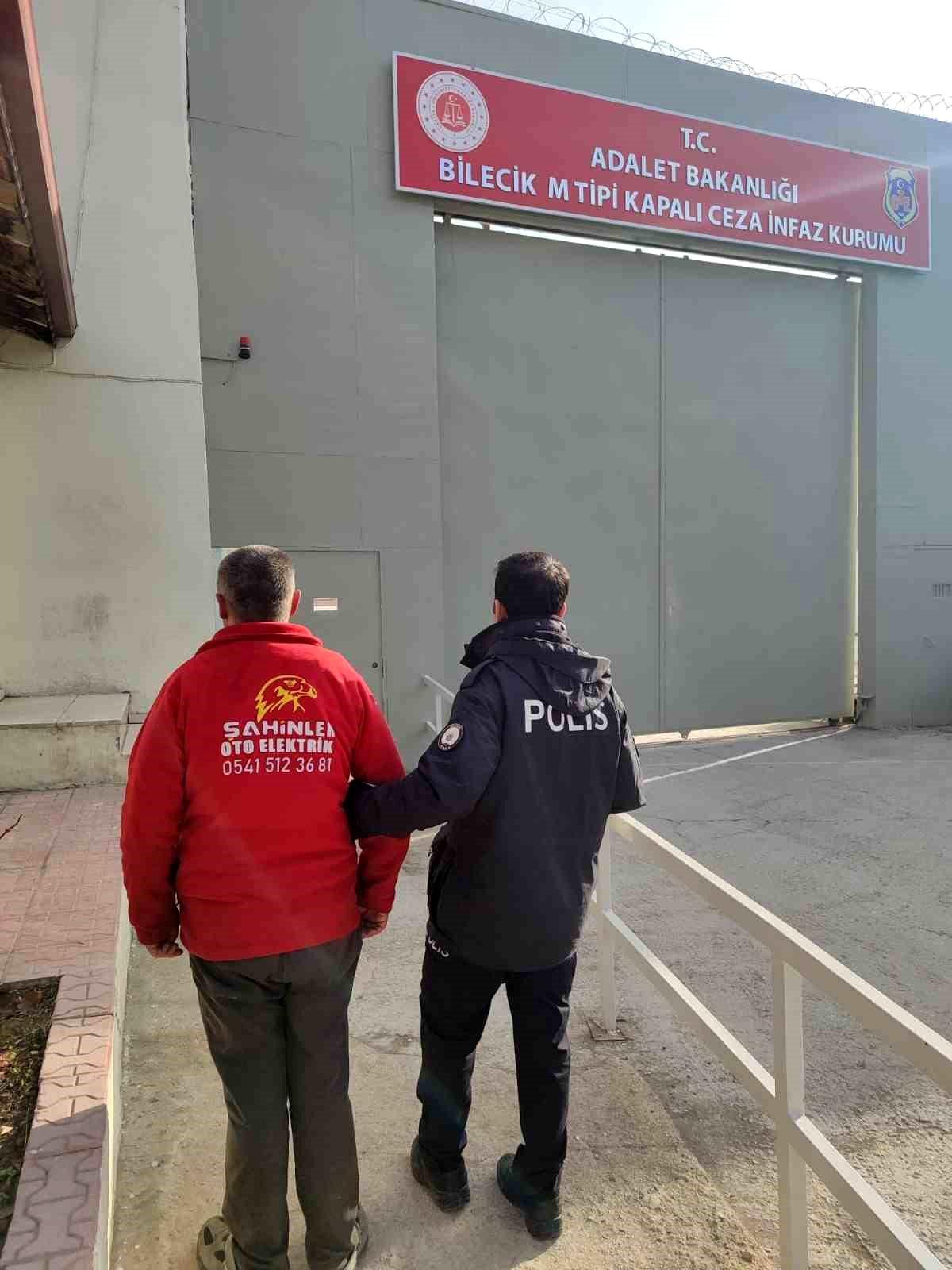 Hırsızlık Suçundan Aranan Şüpheli Yakalandı