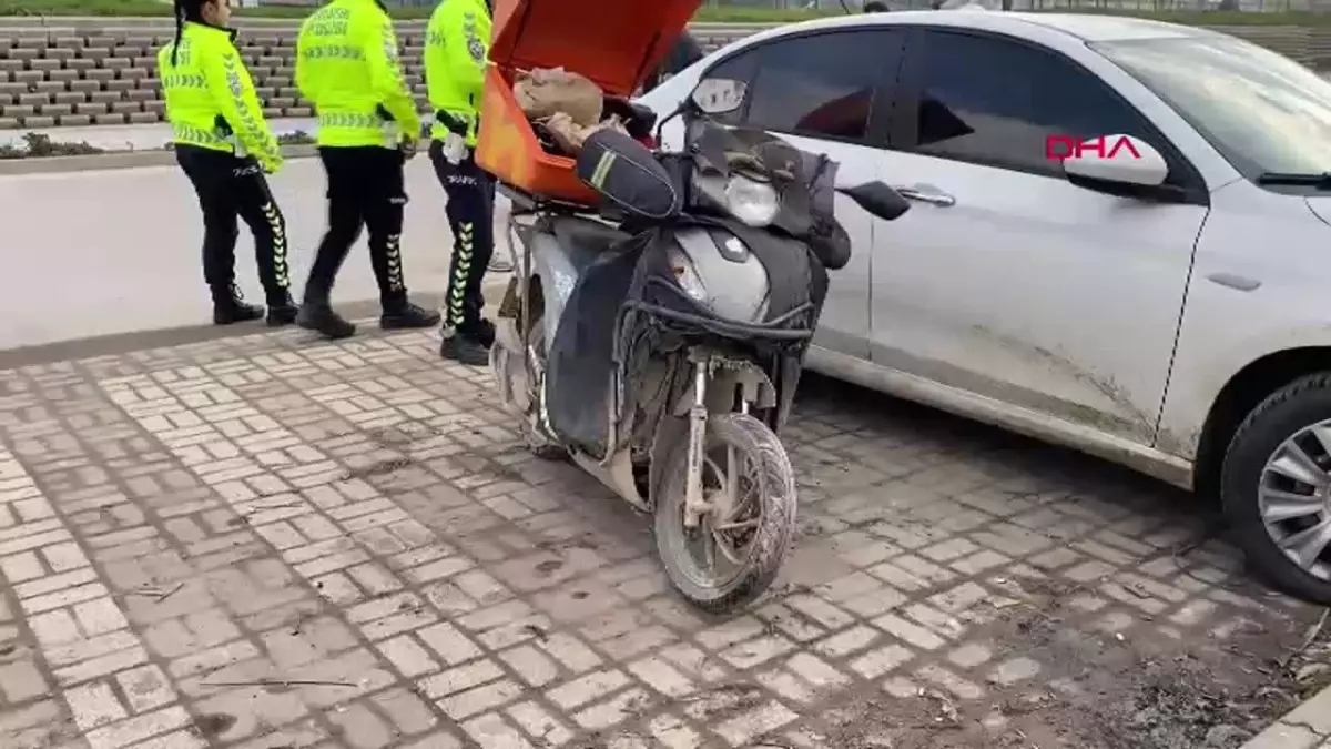 İnegöl\'de Motosiklet ve Otomobil Çarpıştı: Bir Yaralı