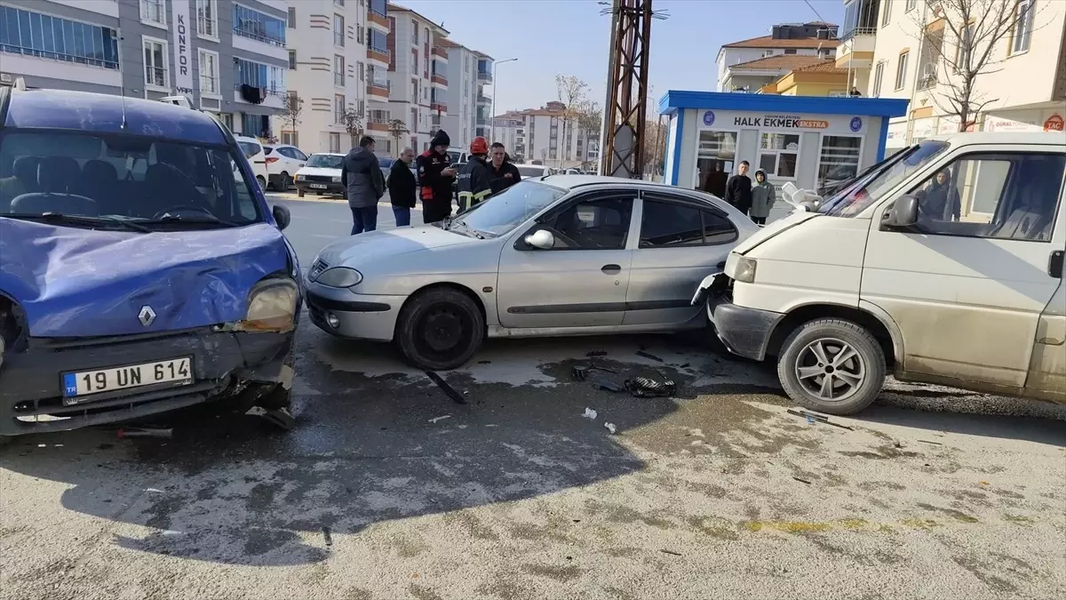 Çorum’da Trafik Kazası: 9 Yaralı