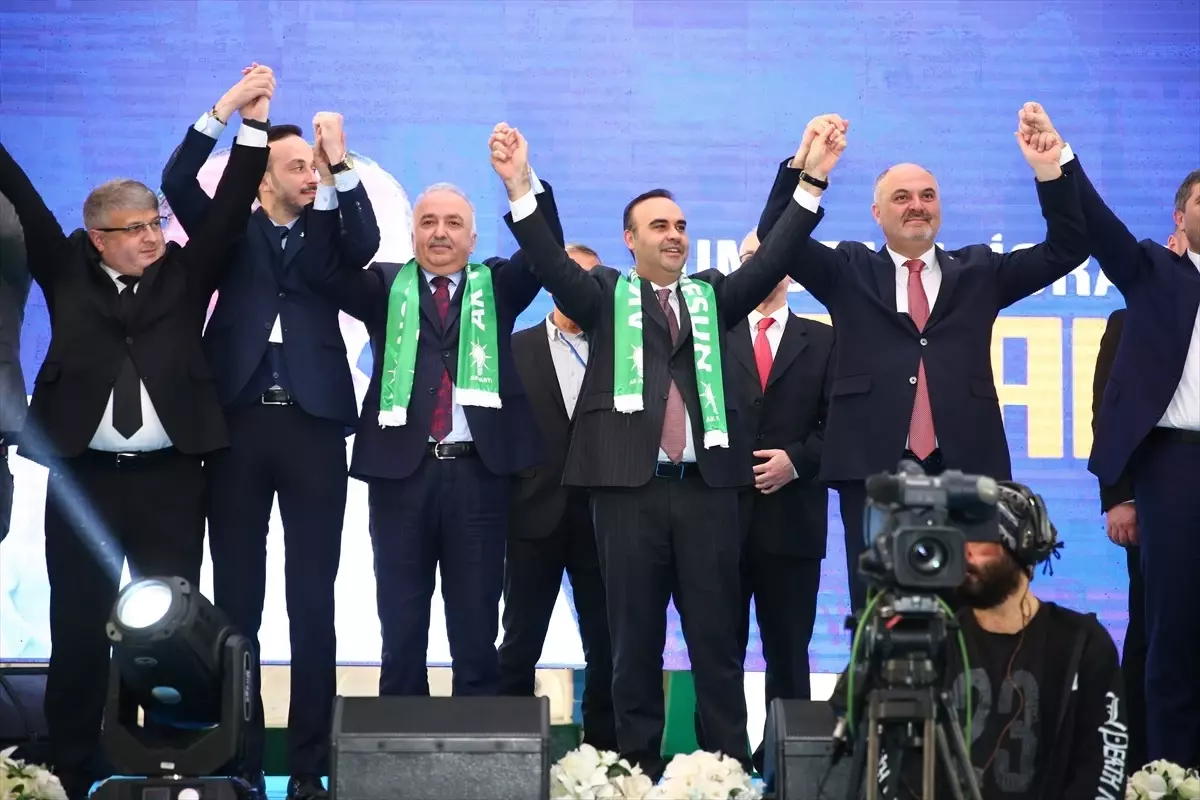 Sanayi ve Teknoloji Bakanı Kacır, AK Parti Giresun İl Kongresi\'nde konuştu Açıklaması