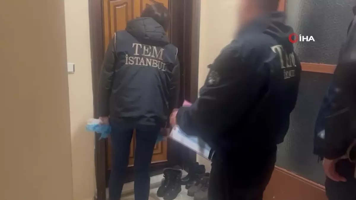 İstanbul\'da FETÖ Operasyonu: 4 Gözaltı