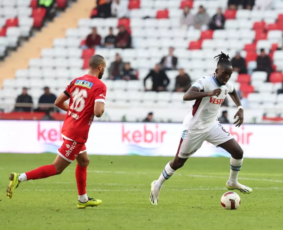 Trabzonspor ve Antalyaspor Süper Lig\'de 57. Kez Karşılaşacak