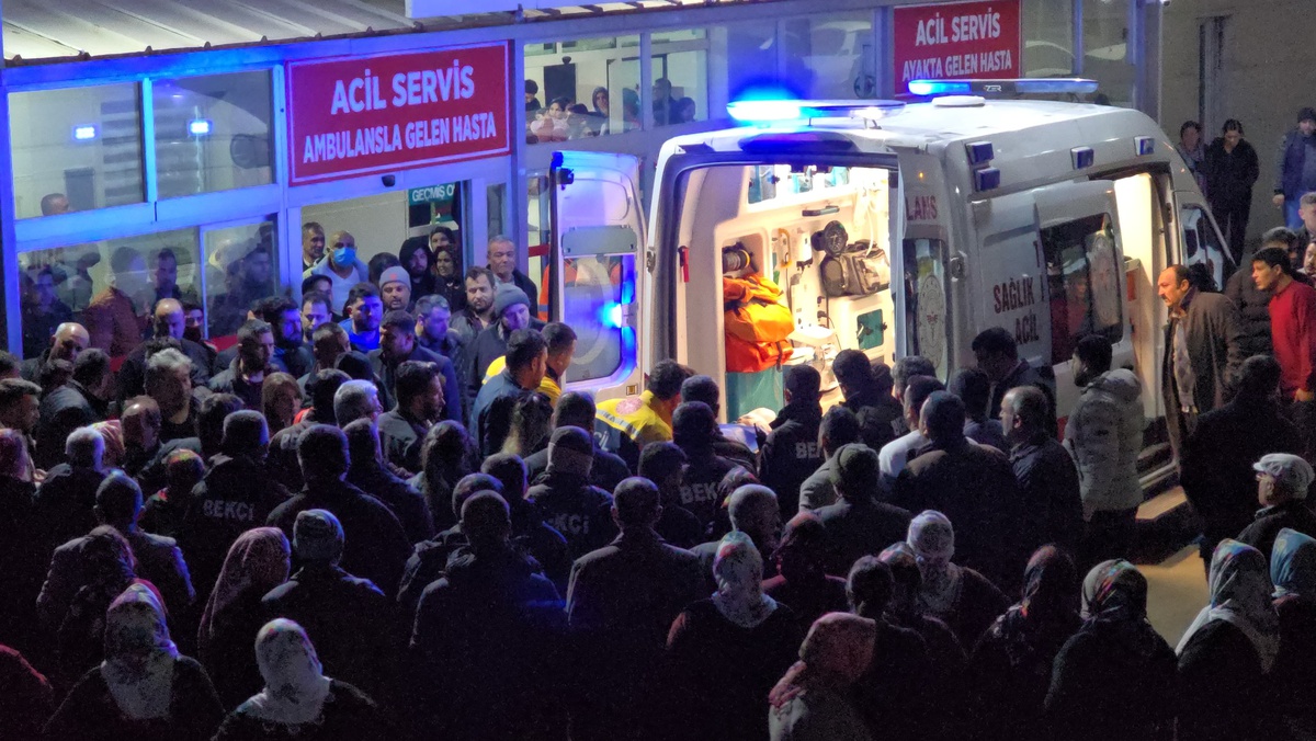 Düğünde Havaya Ateş Açıldı, 9 Yaşındaki Çocuk Ağır Yaralandı