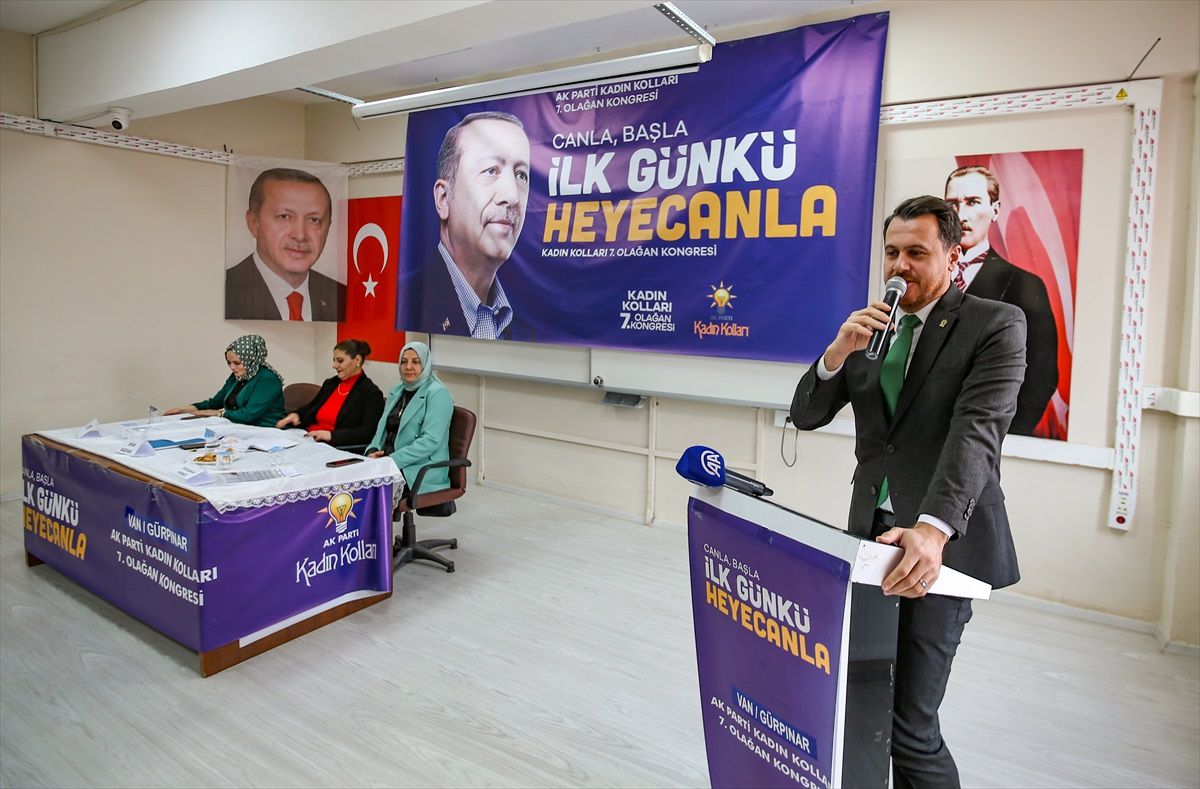 AK Parti Gürpınar İlçe Kadın Kolları 7. Olağan Kongresi yapıldı
