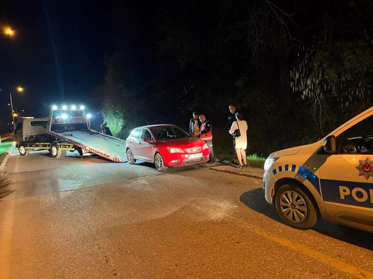 Alkollü Sürücü Ters Yönden Kaçarken Kaza Yaptı