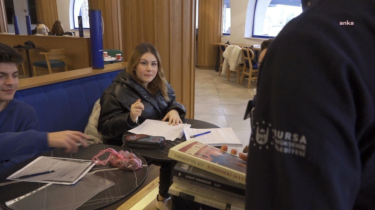 Bursa\'da Çevrimdışı Etkinlik ile Teknolojiden Uzaklaşma Teşvik Edildi