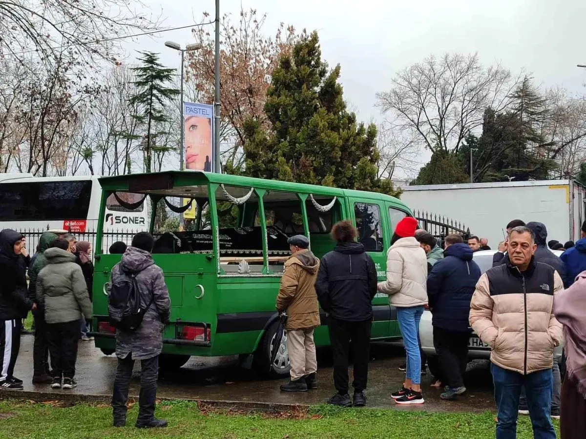 Çukur Kahvehanesi Önünde Kanlı Olay