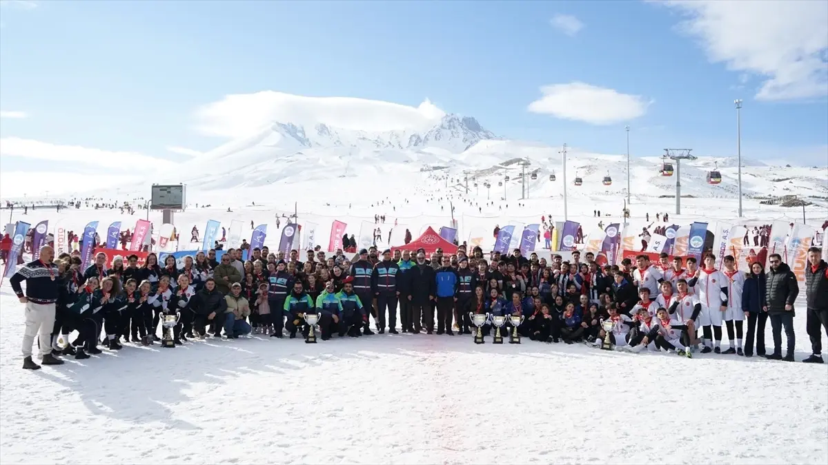 Erciyes Kar Ragbi Şampiyonası Sonuçlandı