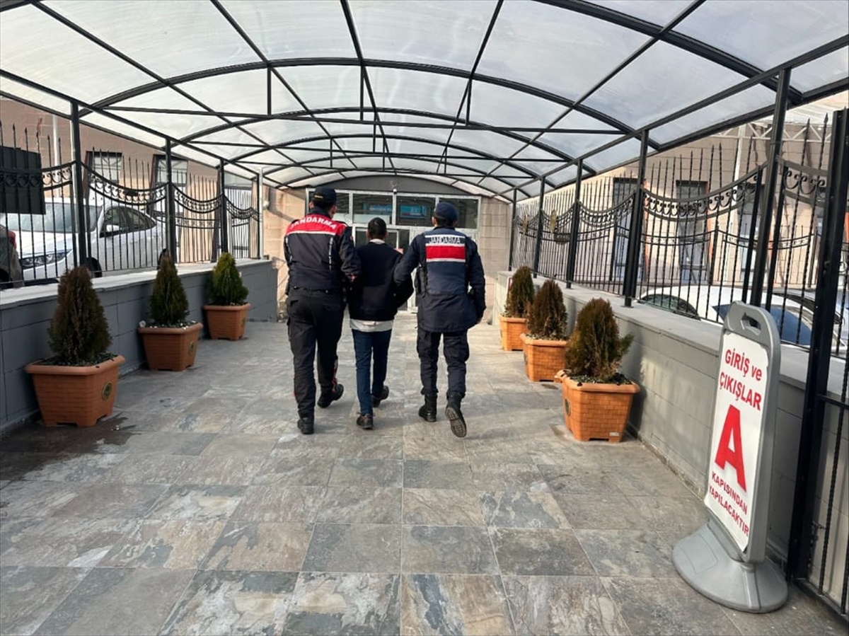 Eskişehir\'de 39 Aranan Yakalandı