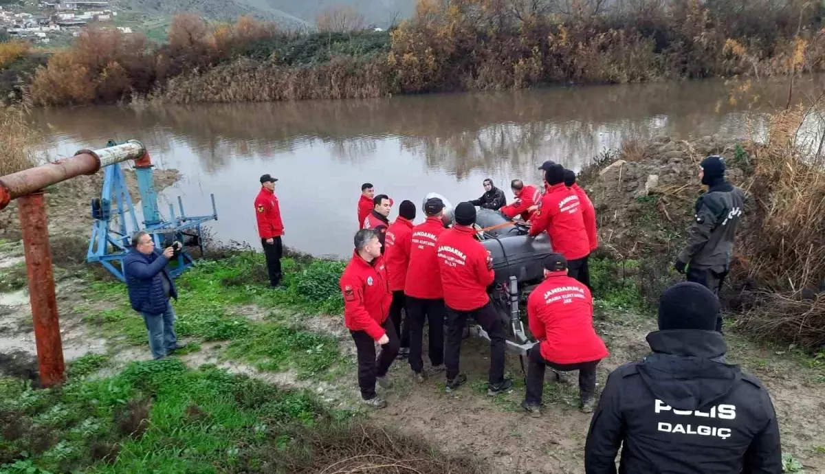 Menderes Nehri\'nde Kaybolan Kişi İçin Arama Başlatıldı