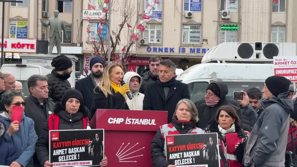 CHP Genel Başkan Yardımcısı Nazlıaka, Demokrasi Nöbeti\'nde konuştu