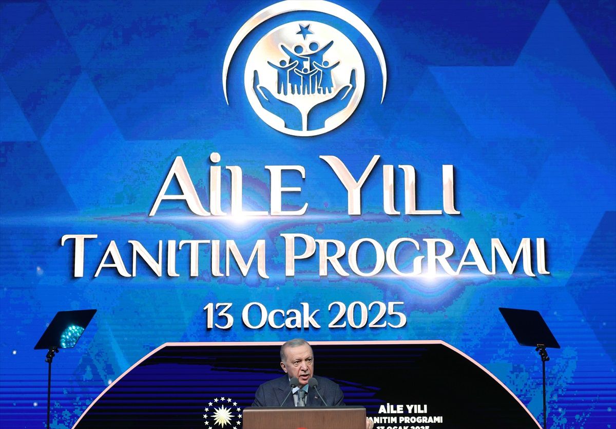 Cumhurbaşkanı Erdoğan, Aile Yılı Tanıtım Programı\'nda konuştu: (1)