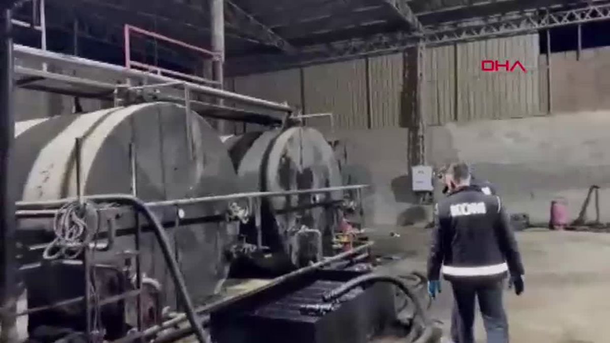 Adana\'da Sahte Akaryakıt Operasyonu: 182 Bin Litre Ele Geçirildi