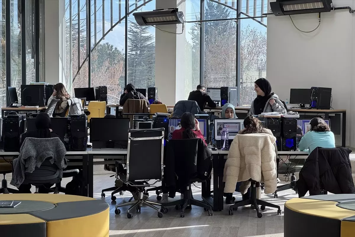 Elazığ\'da Semt Kütüphaneleri Öğrencilere Destek