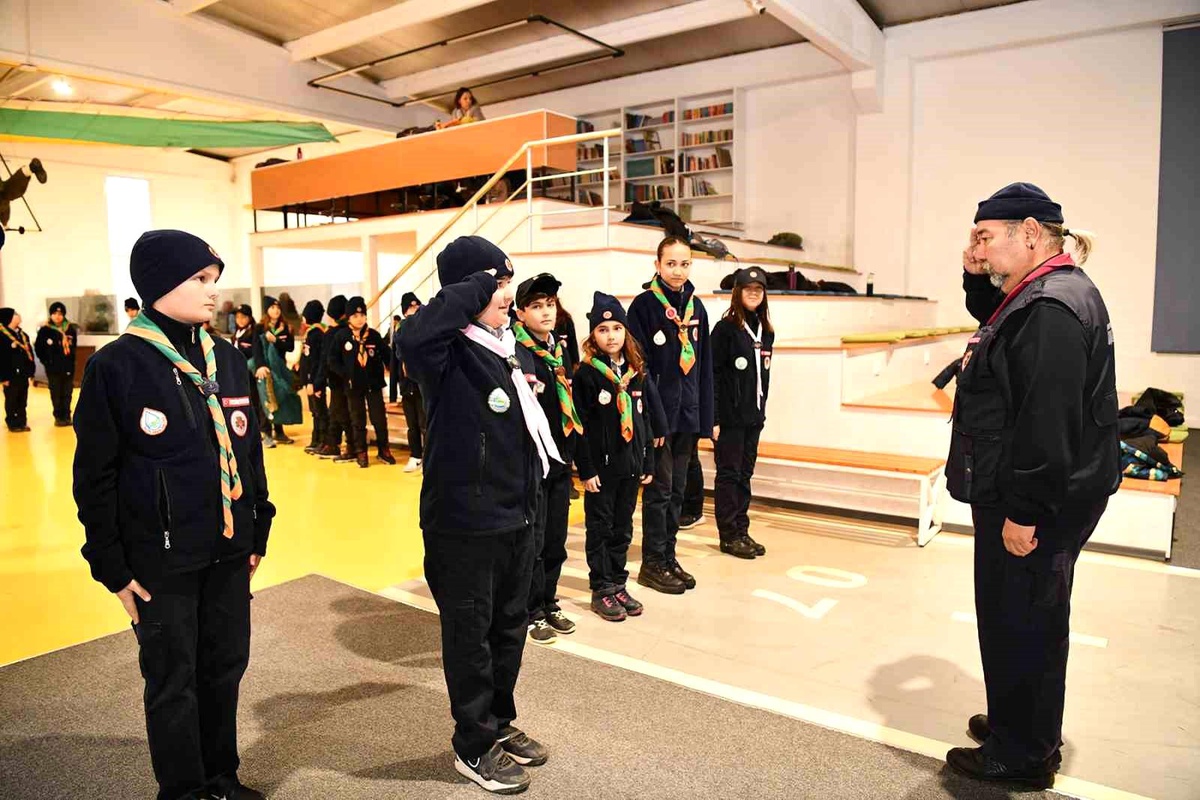 Tepebaşı Belediyesi’nden İklim İzcileri Programı